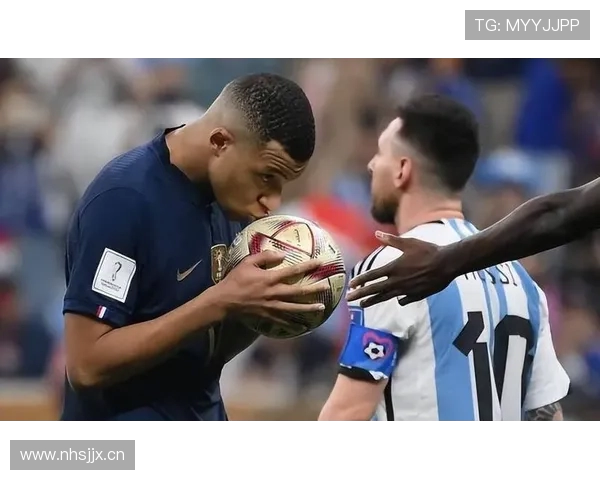 世界杯历史上第一位在决赛上演帽子戏法球员